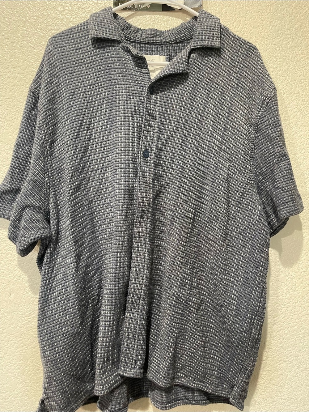 Hollister Men's Short-Sleeve Button Down Shirt - Heathered Blue